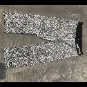 Pattern Nike pro leggings